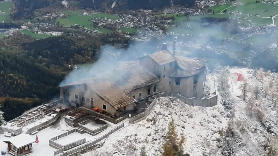 Das Kehlsteinhaus brannte vollständig aus.