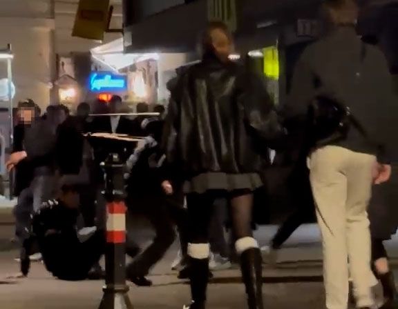 Erschreckende Szenen mitten am Wiener Schwedenplatz