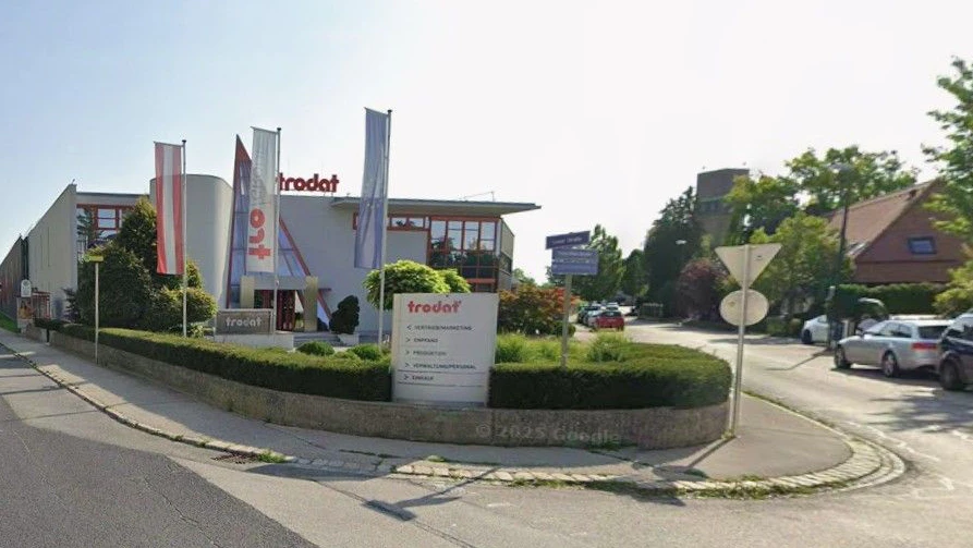 Heute.at - Bekannte Firma kürzt Löhne, verlagert Jobs ins Ausland