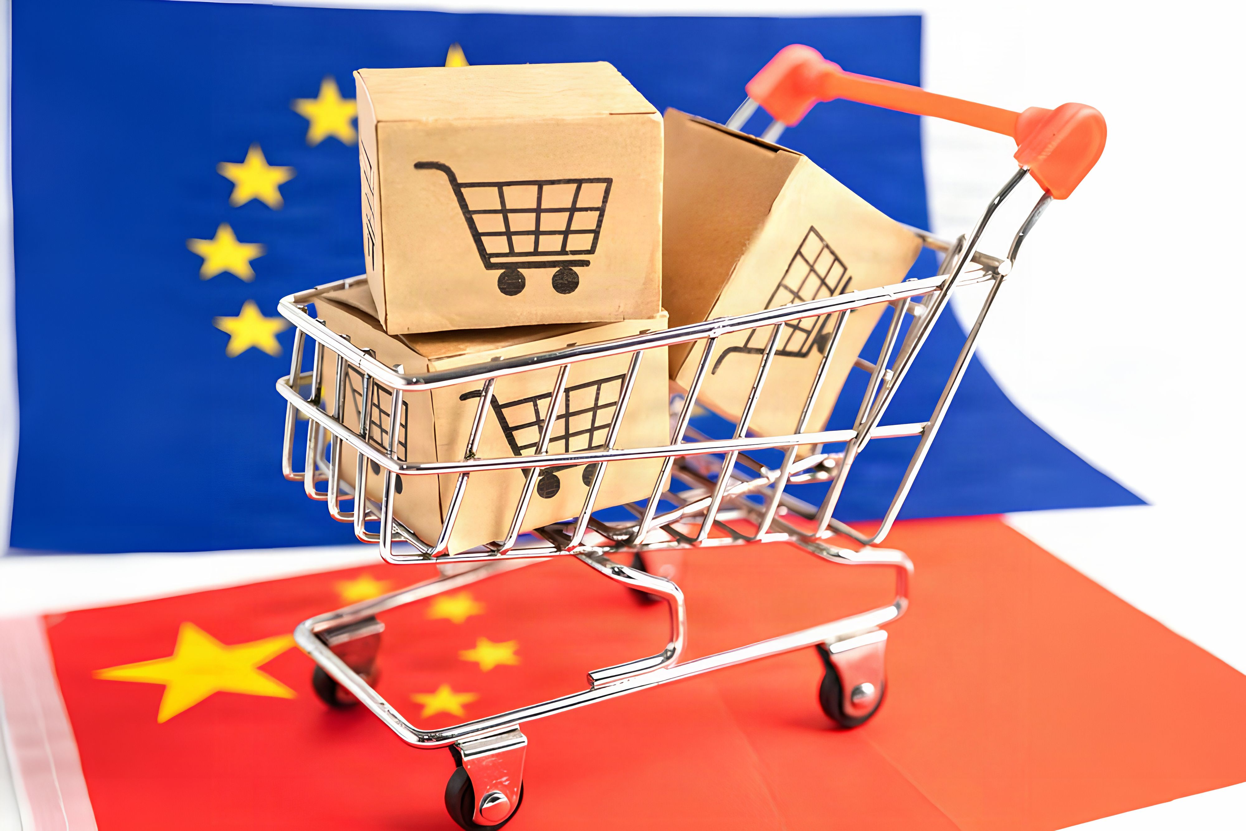 Erst der 3-Euro-Zoll, jetzt die 2-Euro-Bearbeitungsgebühr: EU versucht Ramschflut auch China zu bremsen.