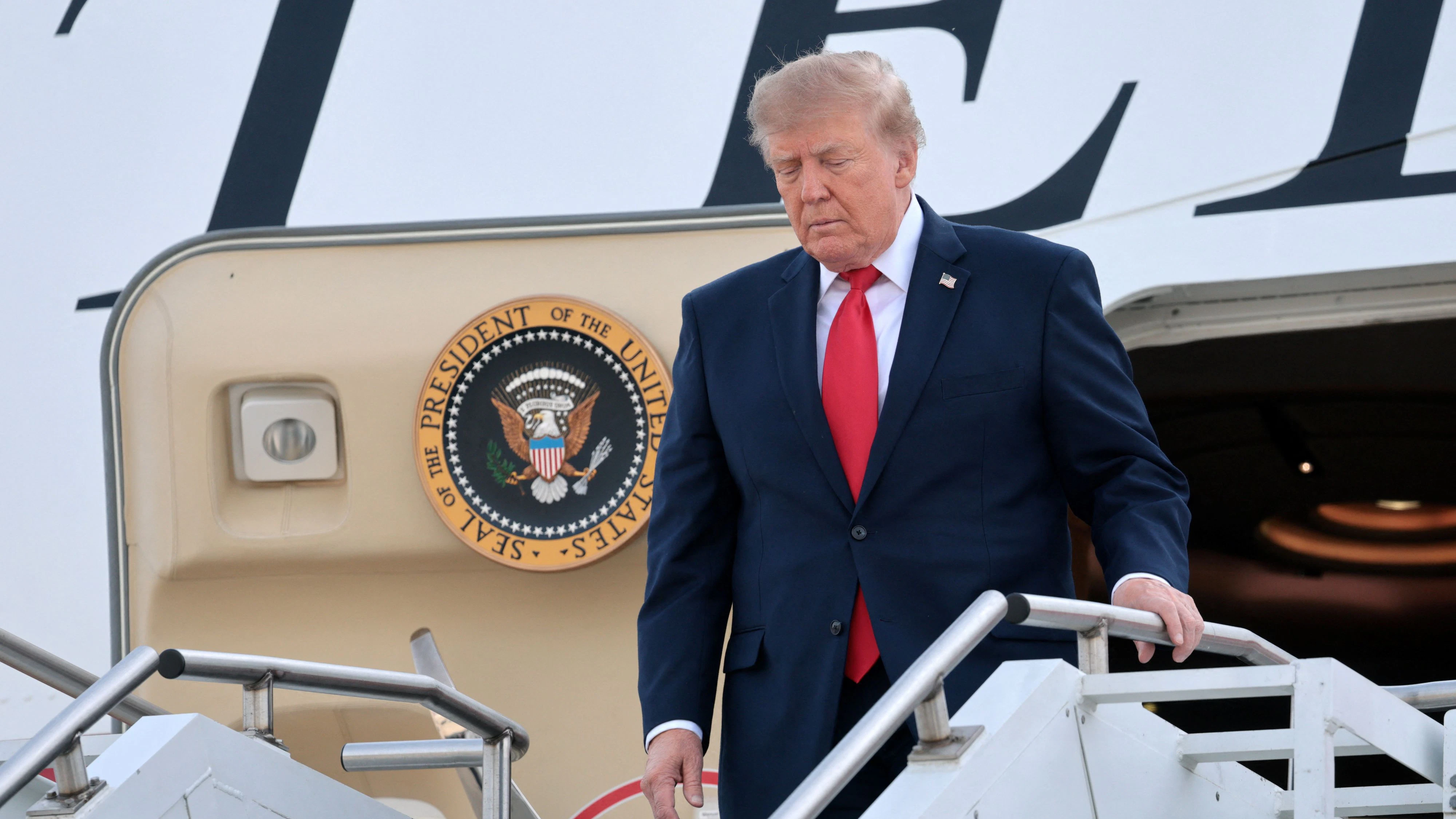 Weil er den Friedensnobelpreis nicht erhalten hat, schießt Donald Trump erneut gegen Norwegen. 