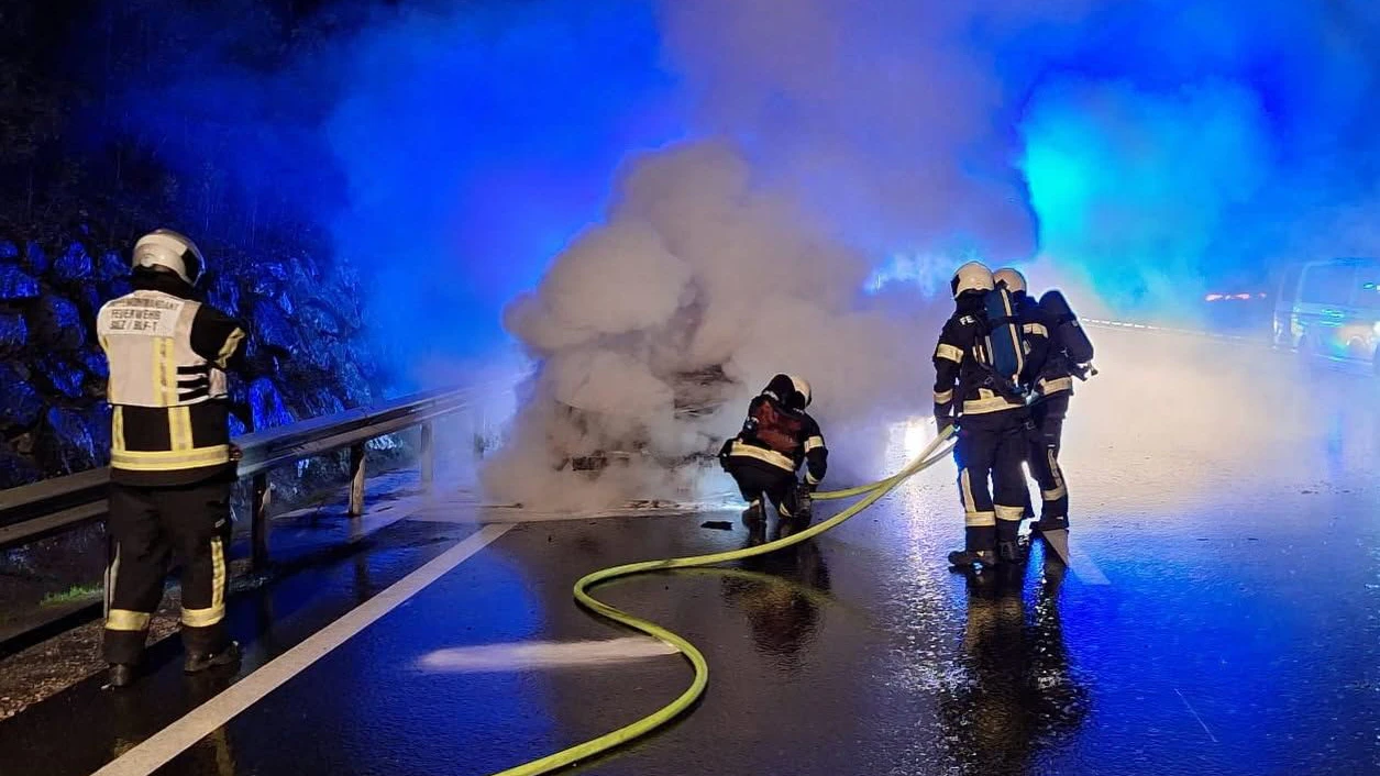 Die Feuerwehr löschte den Brand.