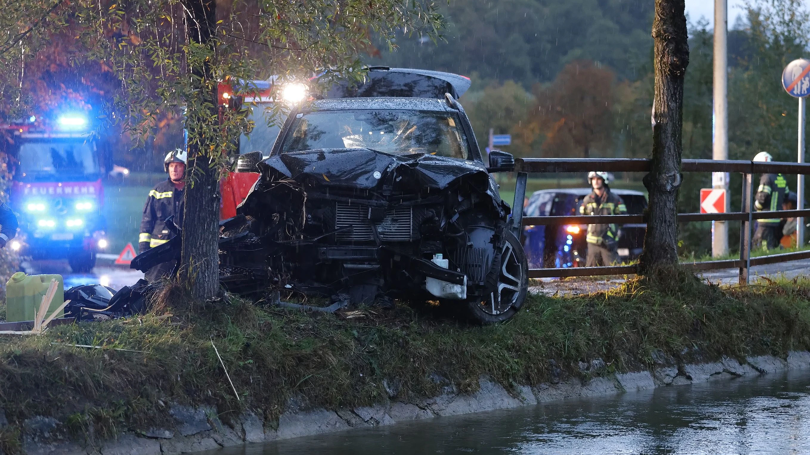 Heute.at - Teenie-Raser prahlte vor Mercedes-Crash vor Mädchen