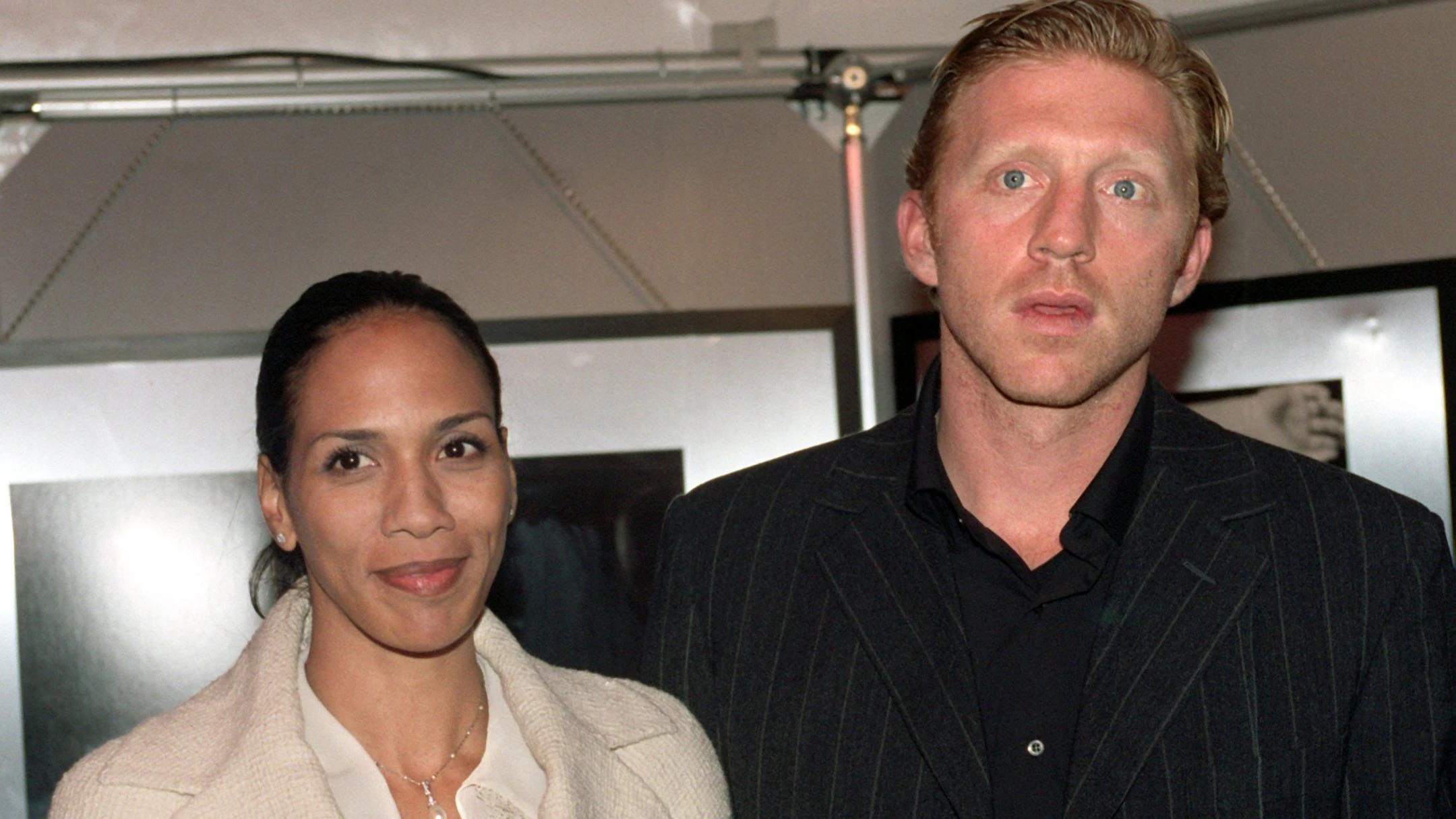 Tennis-Star Boris Becker und seine Frau Barbara am 25.11.1999.