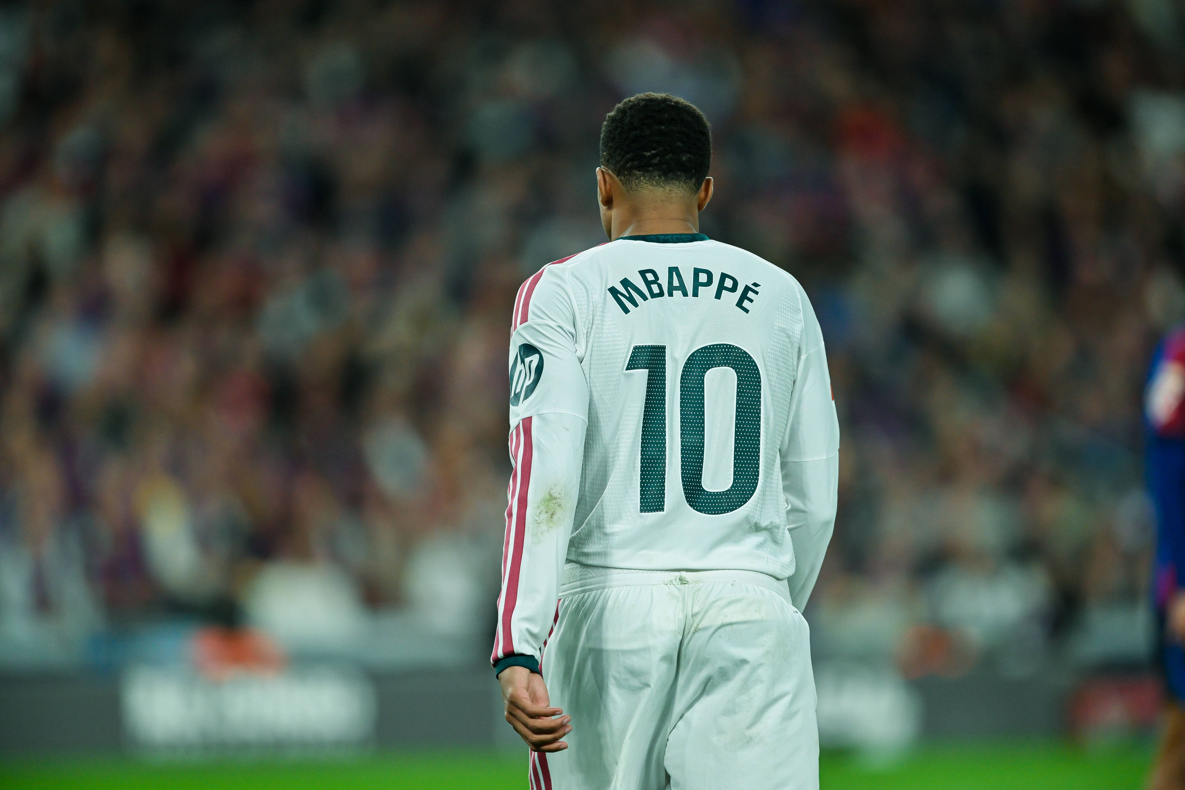 Fußball-Star Kylian Mbappe. 