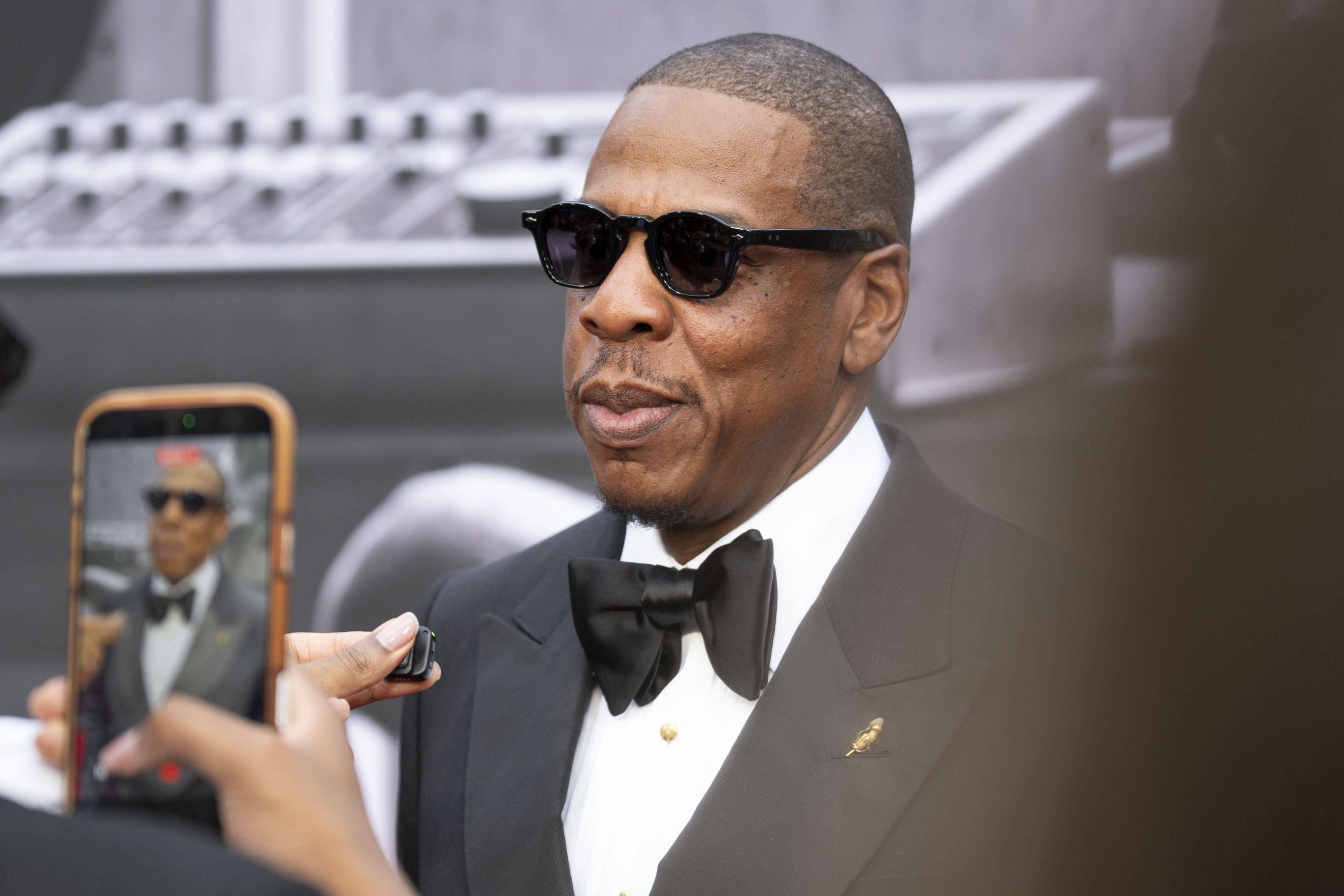 Jay-Z hatte 99 Probleme, jetzt hat er eines weniger.