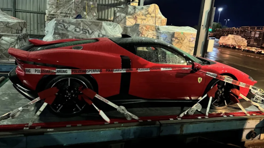 Der hybride Ferrari&nbsp;849 Testarossa wurde vom Zoll sichergestellt.