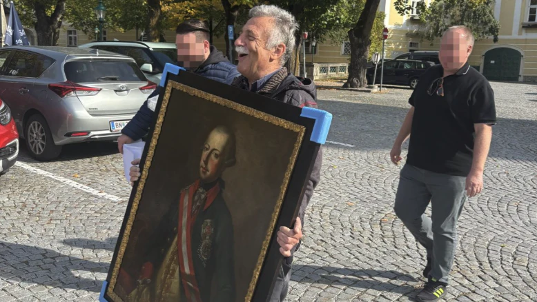 Nach über einem Jahrzehnt tauchte das Gemälde wieder auf.