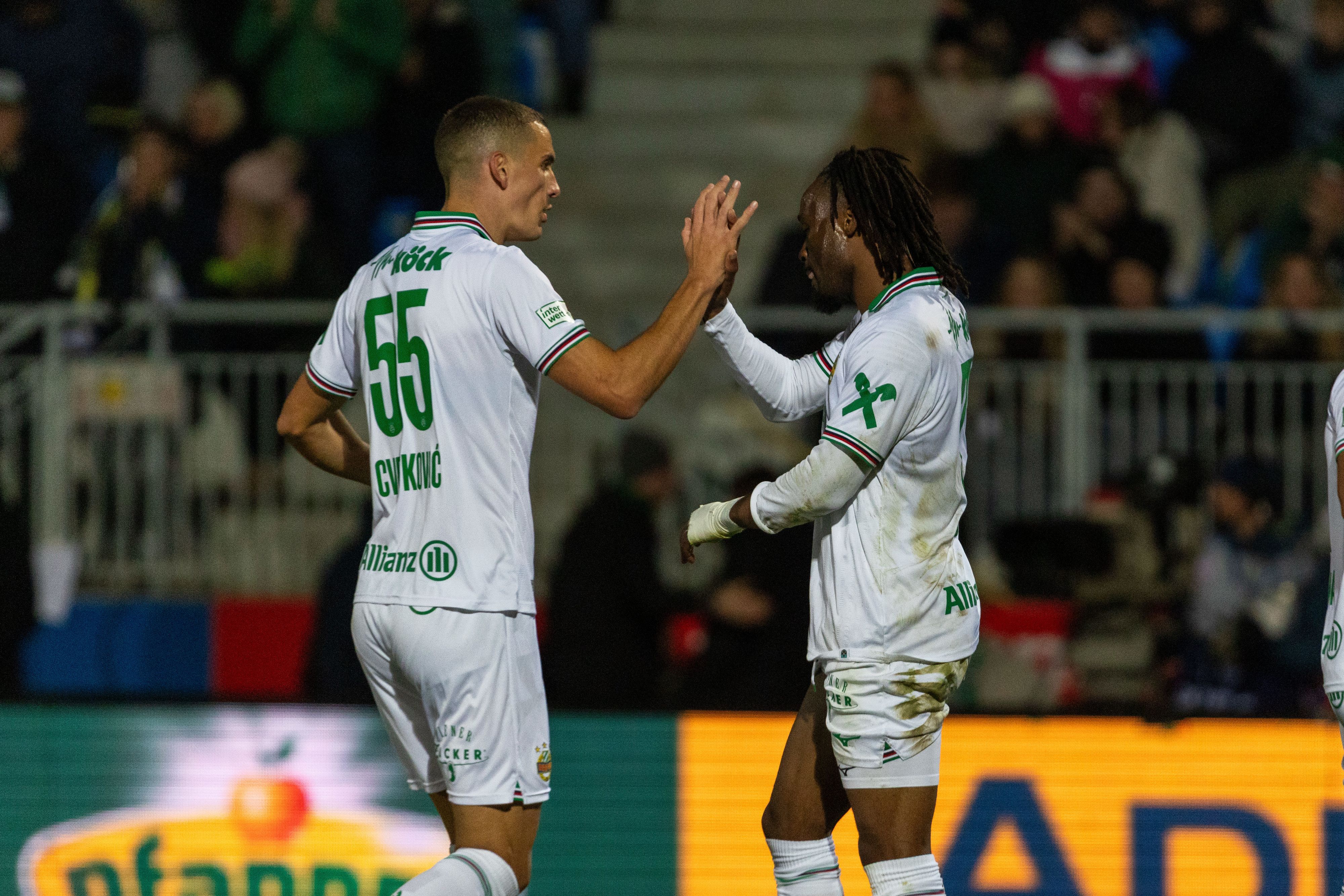 Rapid Wien jubelt im ÖFB-Cup-Achtelfinale gegen die Vienna. 