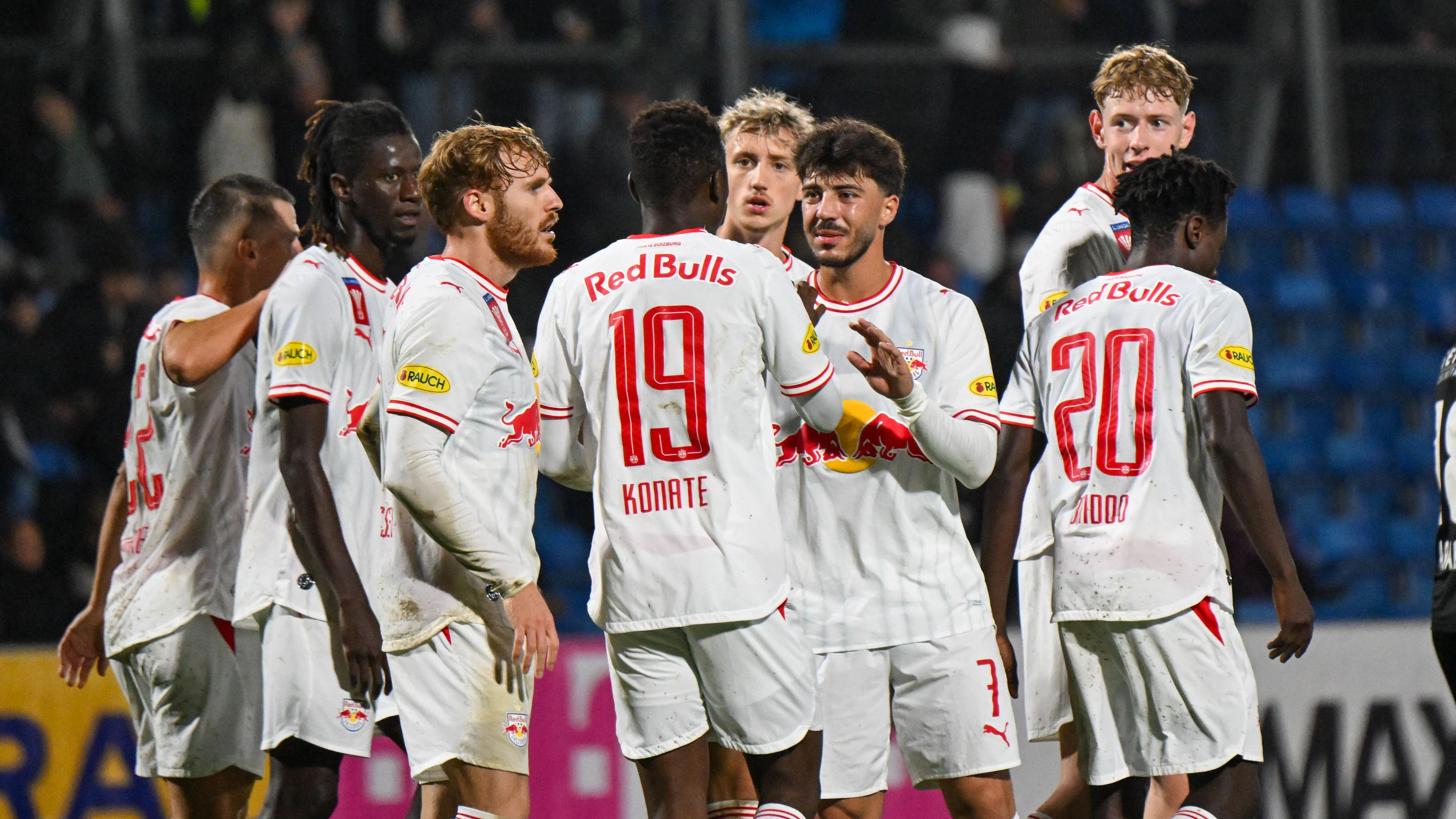Red Bull Salzburg mit einem knappen Sieg gegen Schwarz-Weiß Bregenz. 