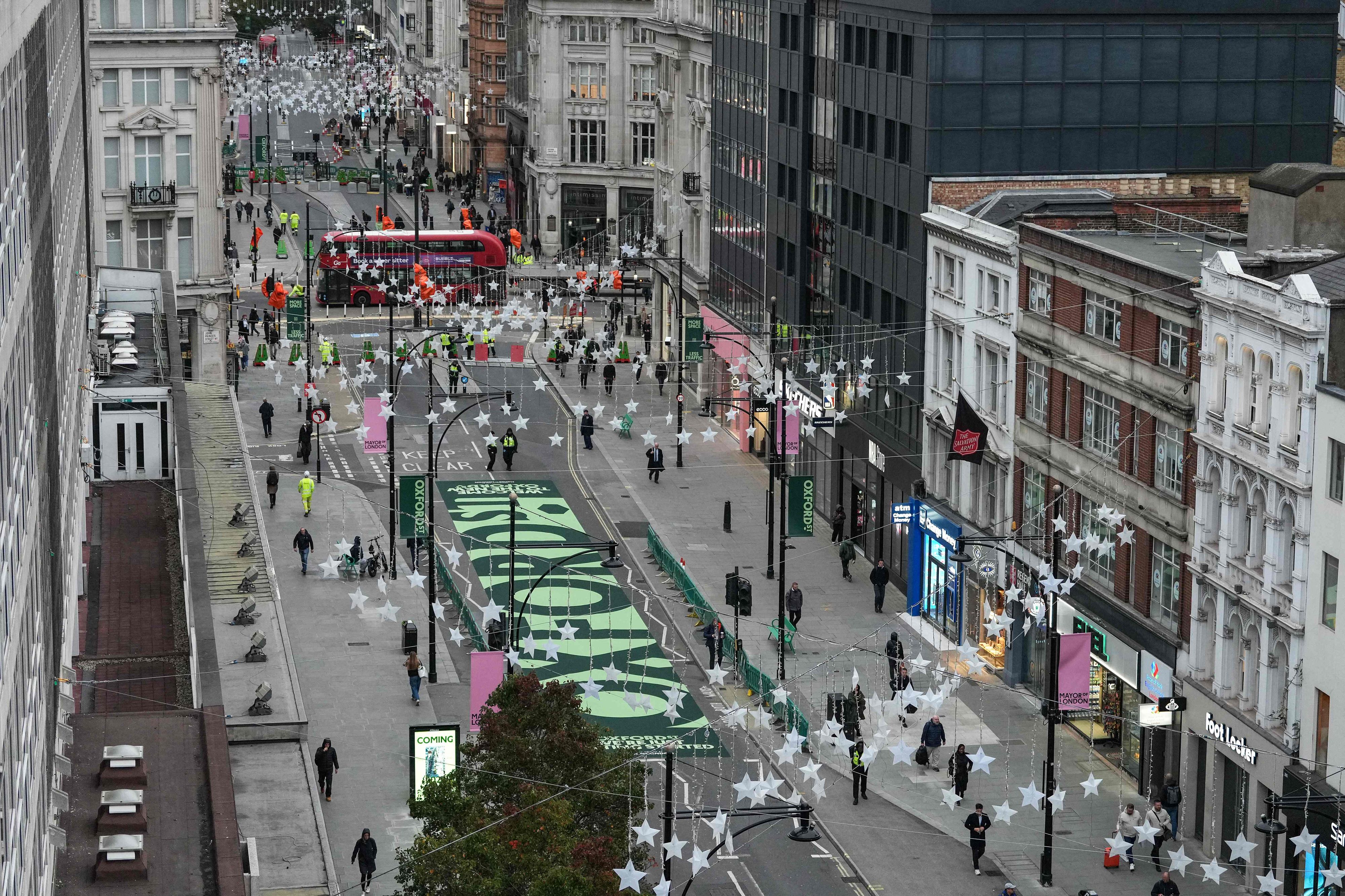 Auf der Oxford Street wird jetzt nicht mehr gefahren, sondern flaniert.
