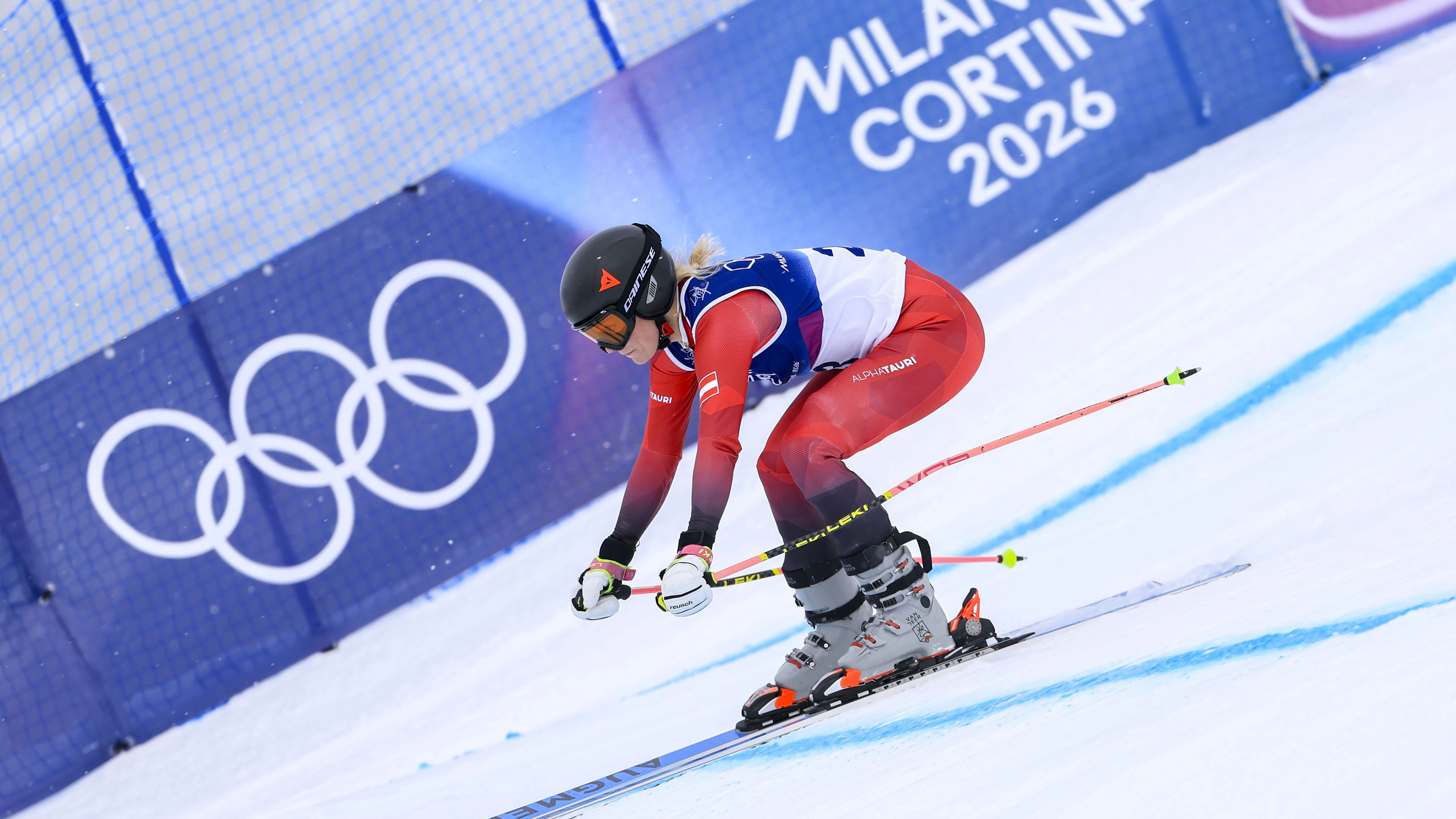 LIVIGNO,ITALY,20.FEB.26 - OLYMPICS, SKI CROSS - Winter Olympic Games Milano Cortina 2026, Skicross, women, qualification. Image shows Christina Foedermayr (AUT). Photo: GEPA pictures/ Wolfgang Grebien