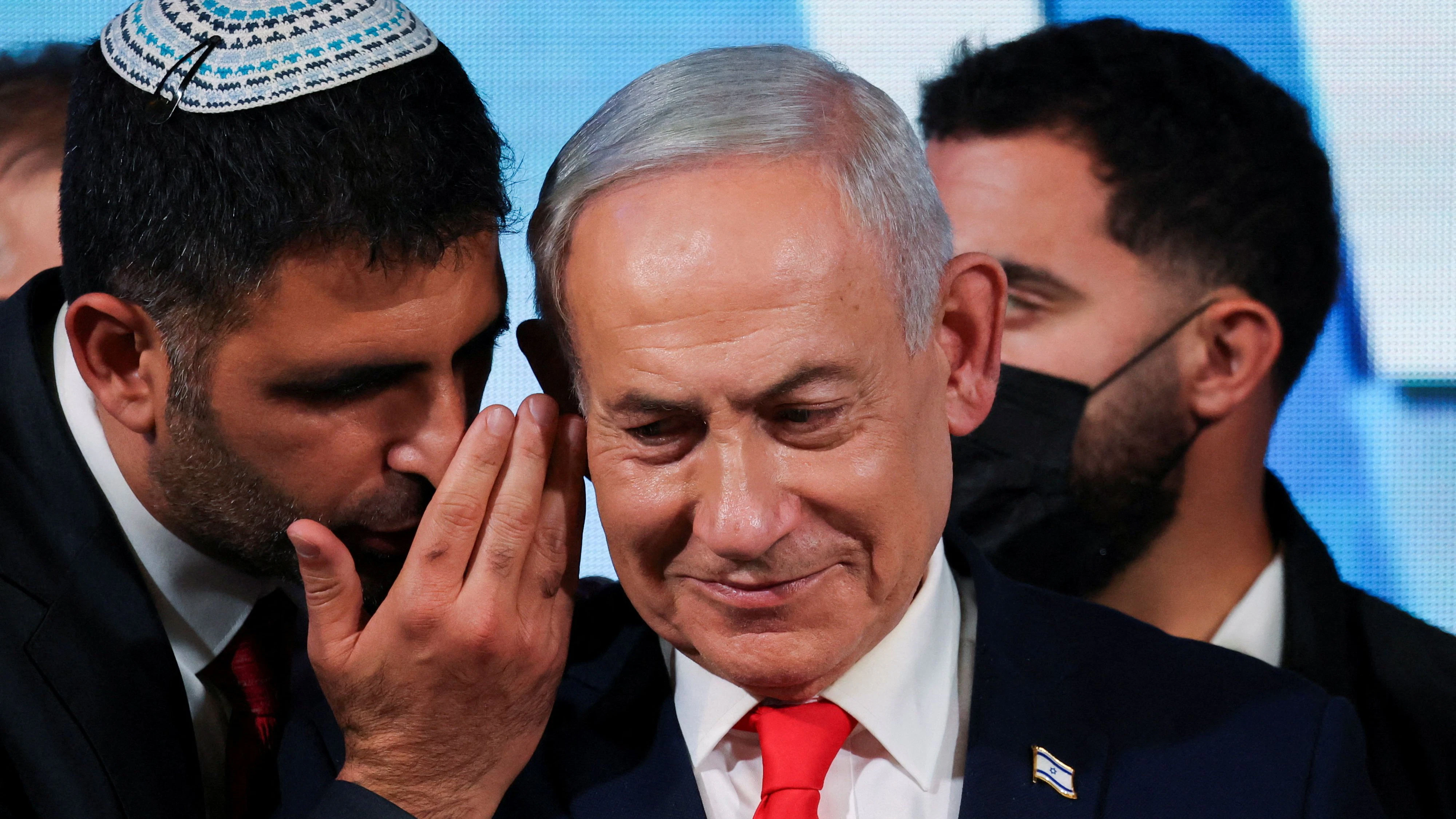 Premierminister Netanyahu Minuten nach den ersten Nachwahl-Umfragen.