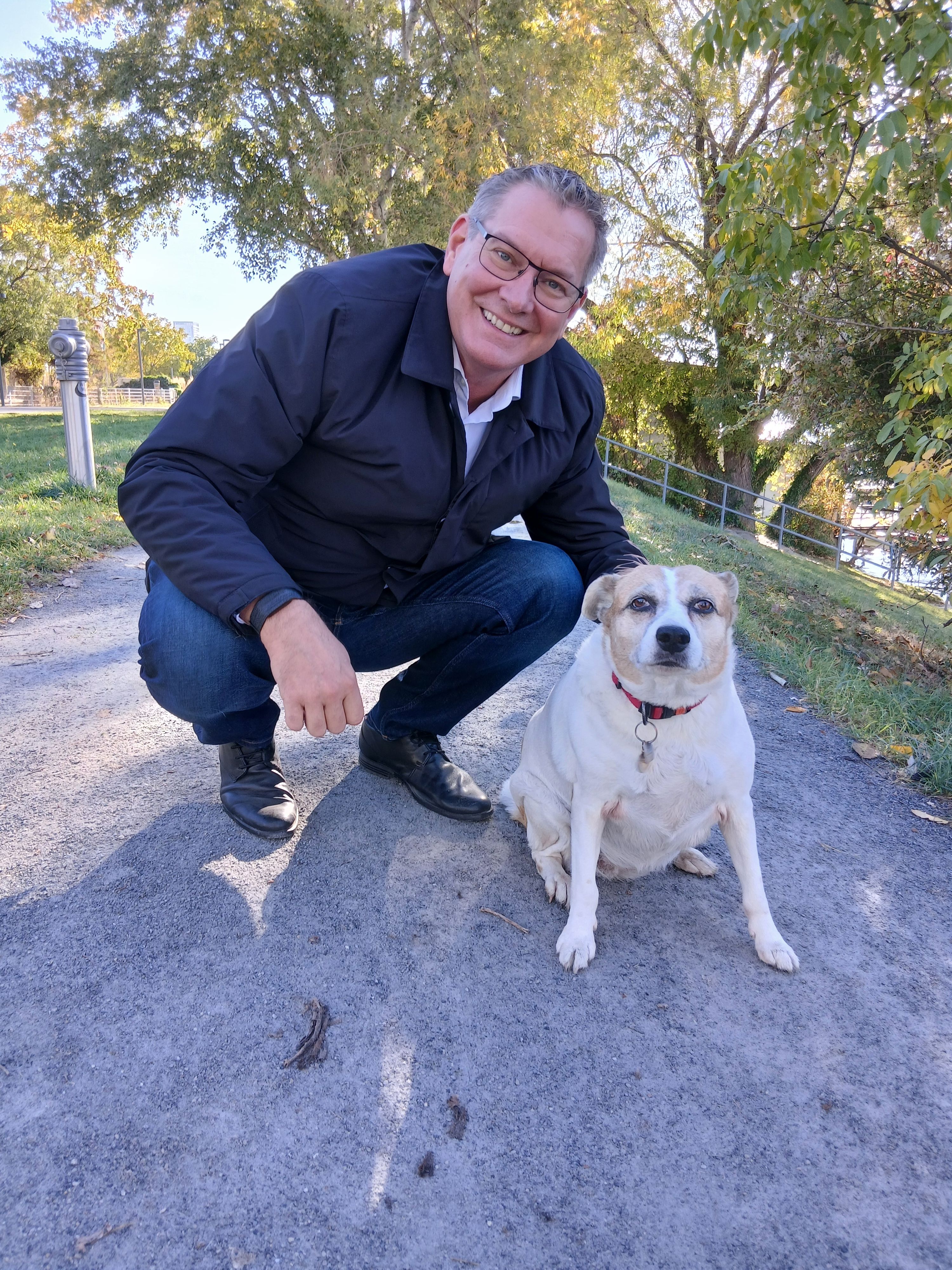 Heute.at - Wirbel um Hundeverbot in neuem Park von Andre Heller