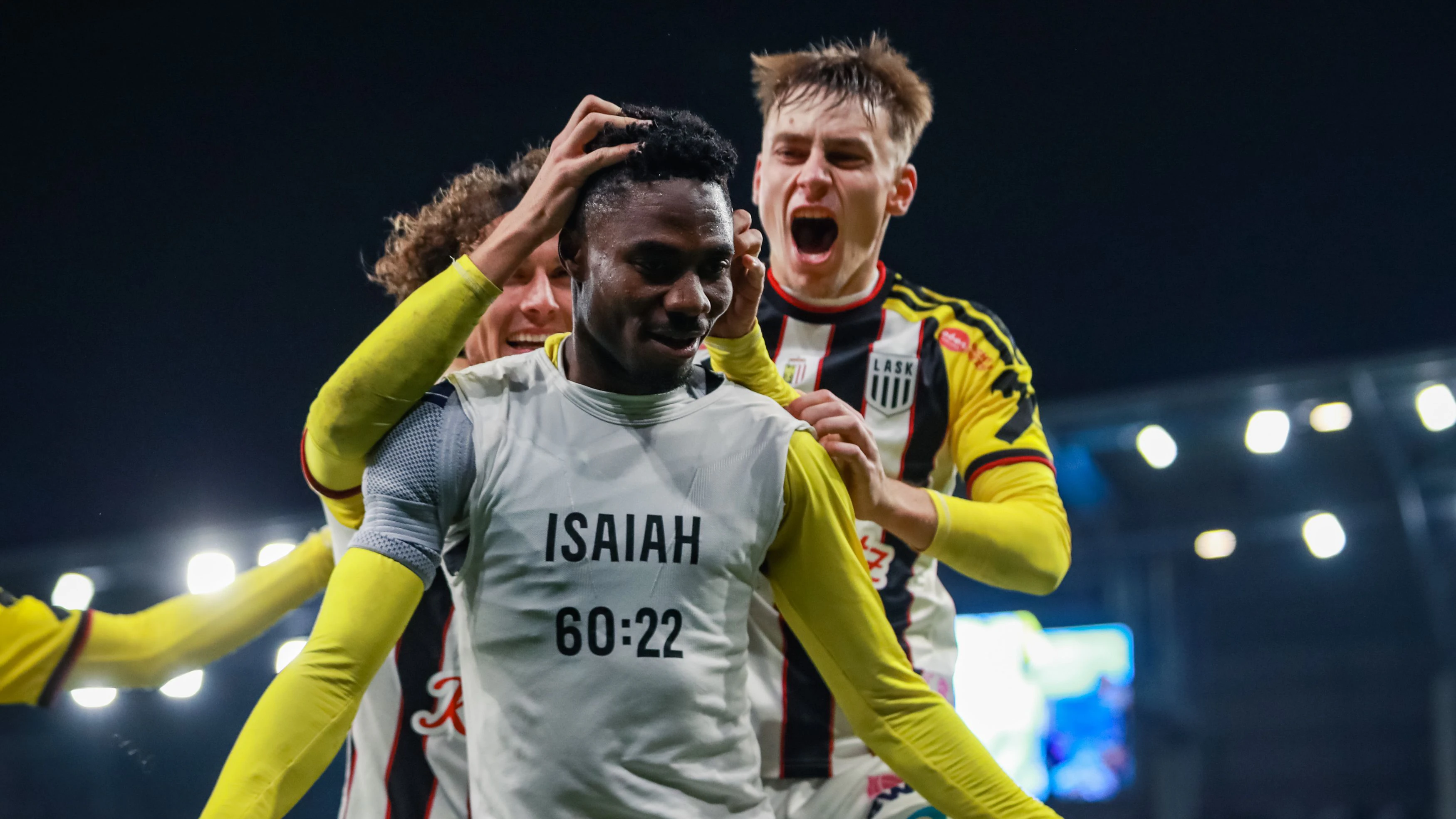 Heute.at - 5:4! LASK mit Drama-Aufstieg gegen Rivale Ried