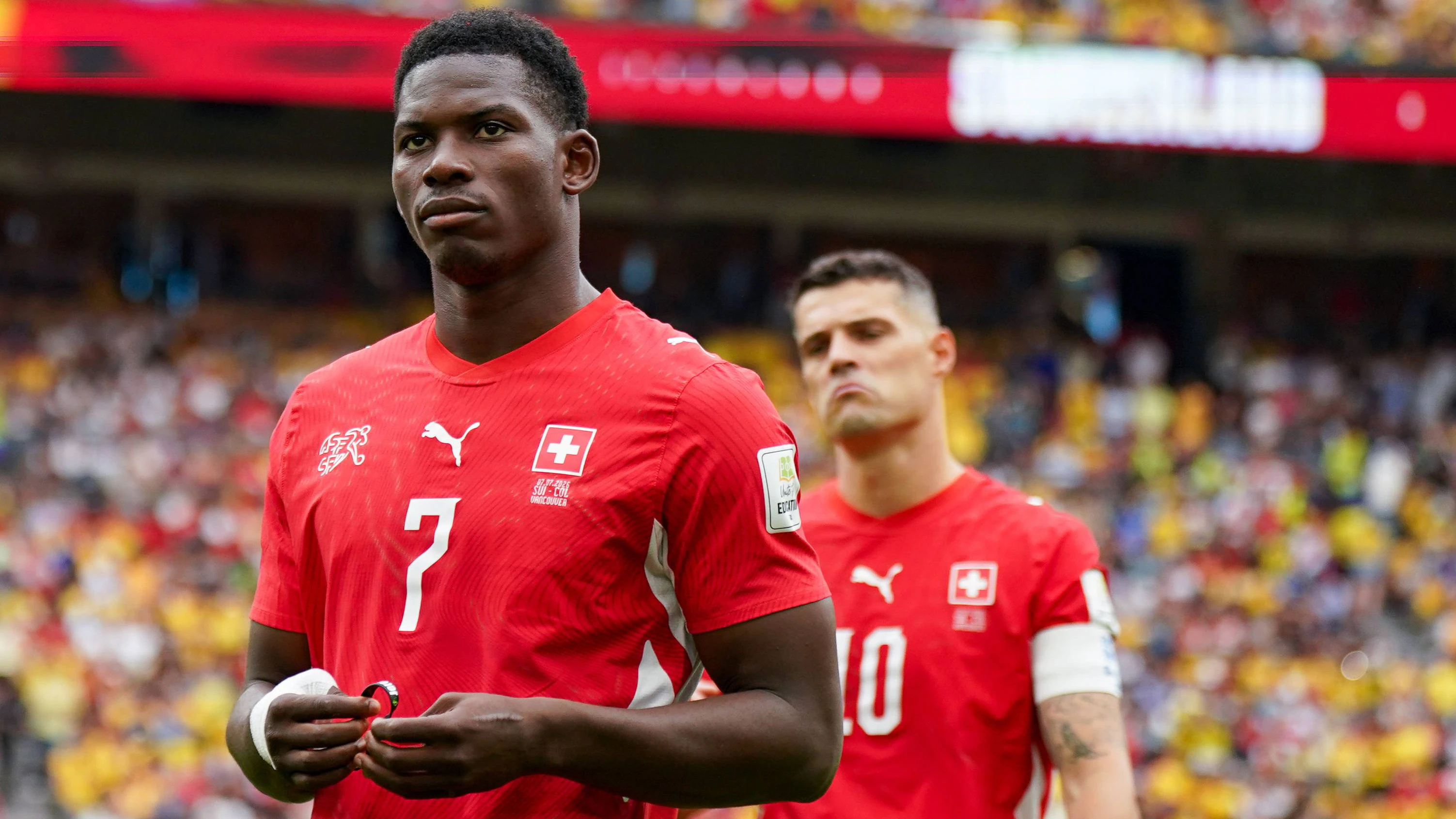 Kanada: Fußball FIFA World Cup, WM, Weltmeisterschaft, Fussball 2026, Achtelfinale - Schweiz vs Kolumbien - BC Place, Vancouver: Breel Embolo Schweiz, 7 Granit Xhaka Schweiz, 10 *** Canada Soccer 2026 FIFA World Cup, Round of 16: Switzerland vs. Colombia at BC Place, Vancouver Breel Embolo Switzerland, 7 Granit Xhaka Switzerland, 10 Copyright: xJOERANxSTEINSIEKx