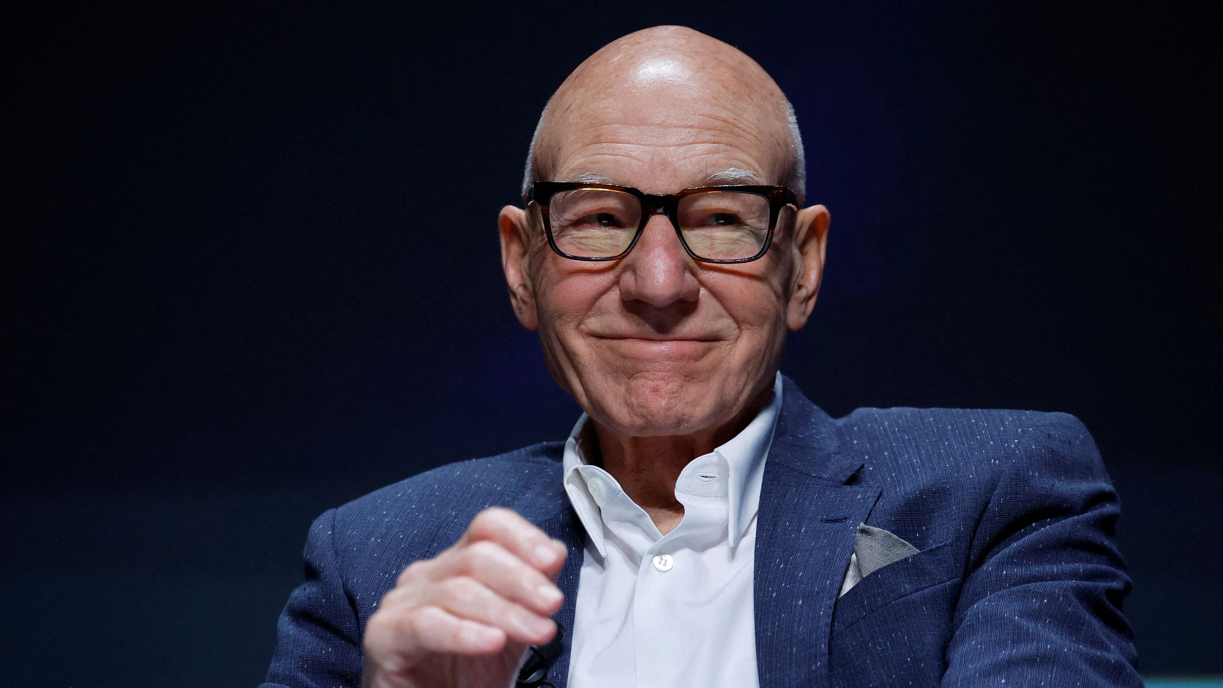Patrick Stewart ist tot. 