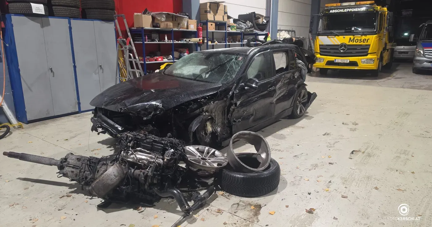 In den frühen Morgenstunden kam es auf der A1 Westautobahn bei Linz zu einem schweren Verkehrsunfall.