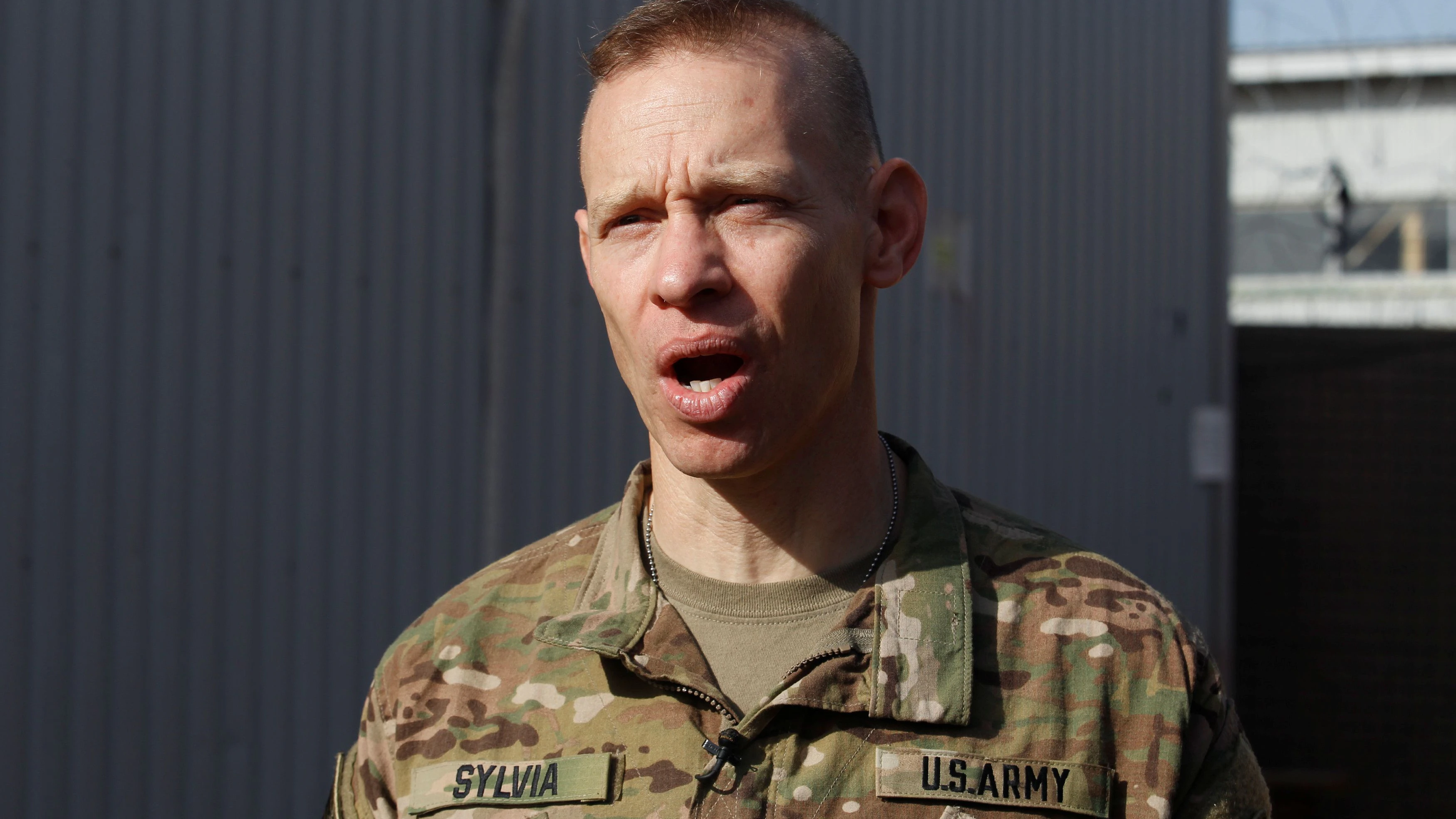 Generalleutnant Brett Sylvia wurde gefeuert.