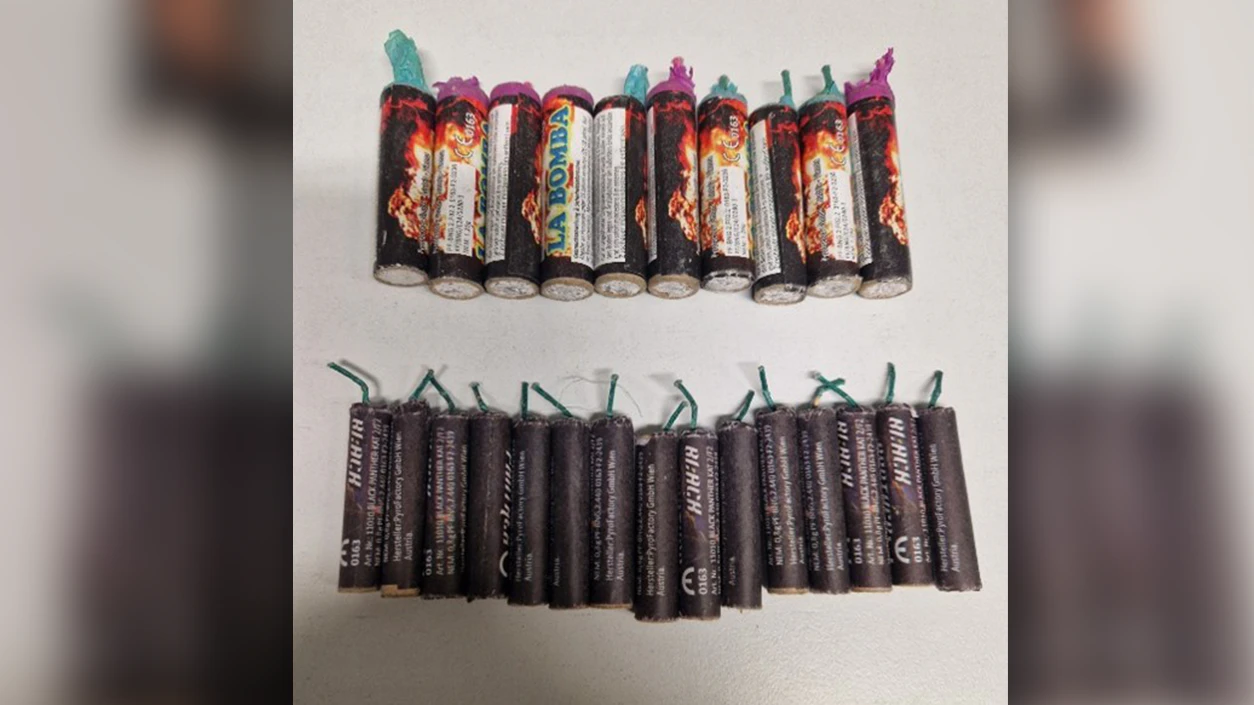 Heute.at - Mit 25 Böllern und Spraydose! Polizei stoppt Bub (10)