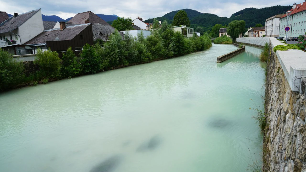 Juli 2019: Auf der Baustelle Göstritz beim Semmering-Basistunnel tritt Wasser aus.